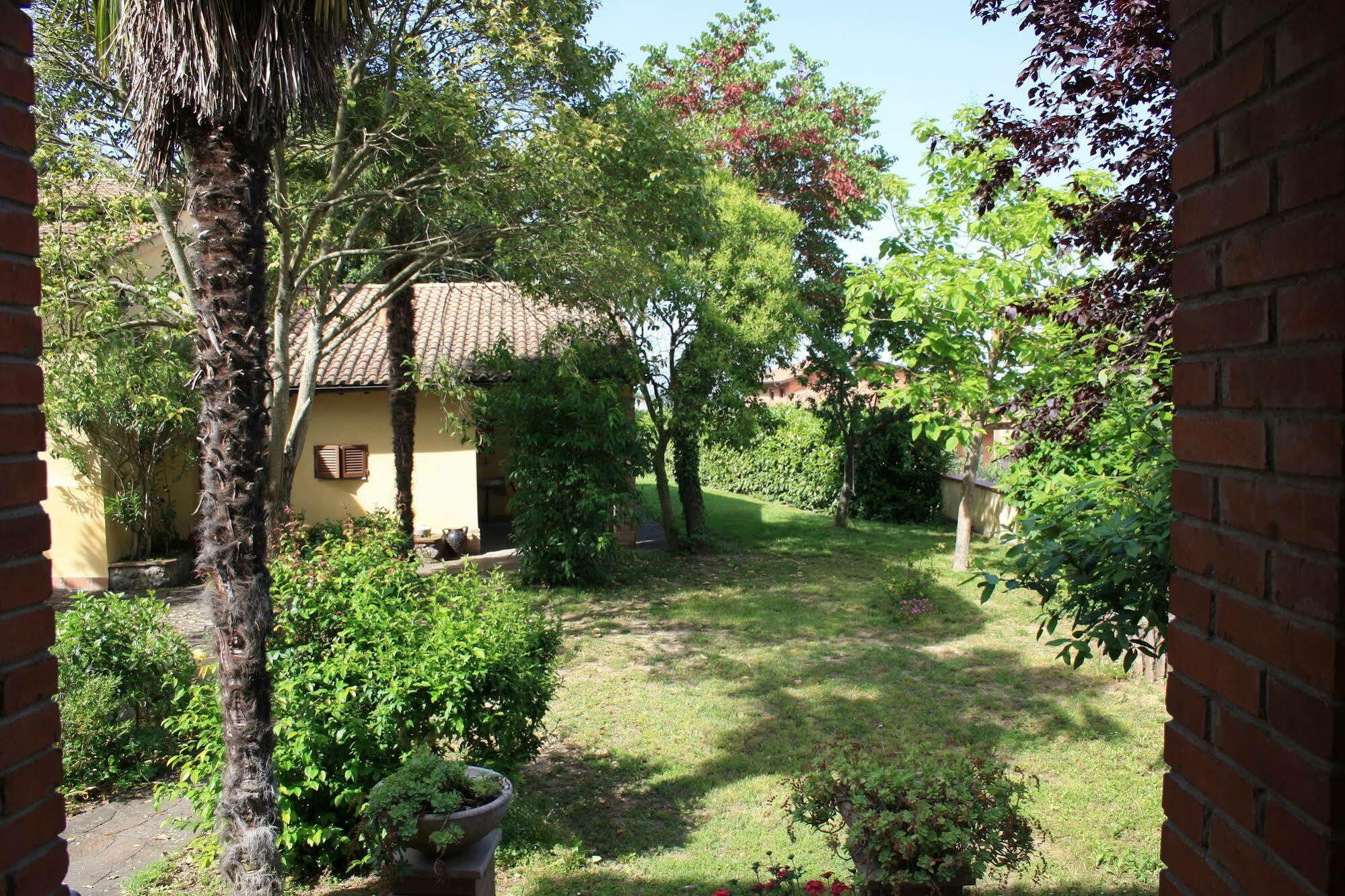 Un Petit Paradis Castiglione della Valle Buitenkant foto